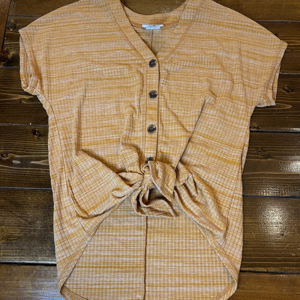 Women's Small Sela Button-Down Tie-Front Top Tan/Orange
